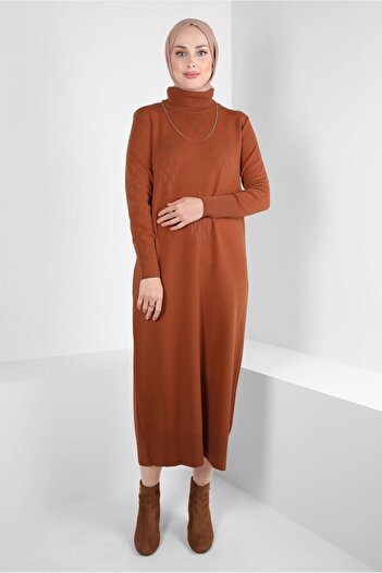 Alvina Knitwear Dress - Turtleneck Collar, Model 44023