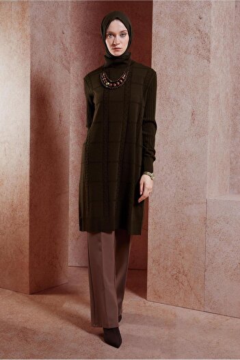 Alvina Throat Collar Knit Tunic 44902