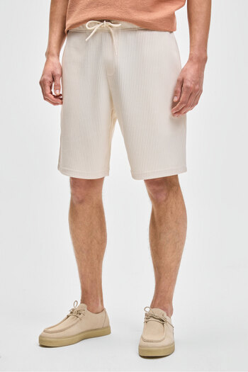 GRIMELANGE Malyes Men's Elastic Waistband Corded Side Double Back Single Pocket Relaxed Fit Cream Shorts & Bermuda
