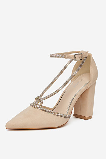 DeeZee Women's Pumps on a block heel low beige block heel 41
