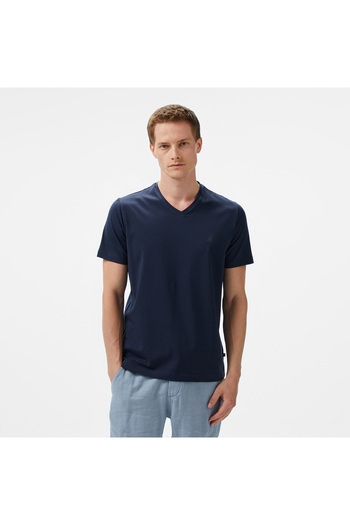 Nautica Men's Navy Blue Regular Fit T-Shirt
