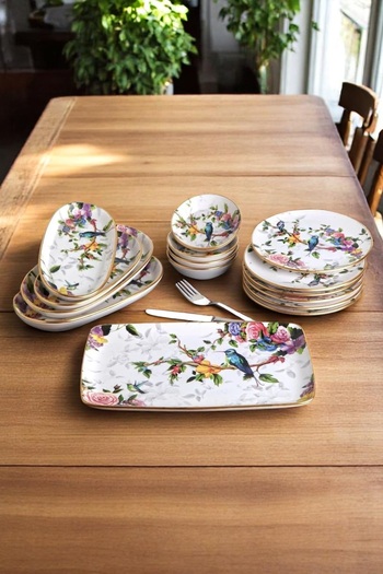 Pinkev 15 Piece Ceramic Cake Presentation Plate Set for 6 People