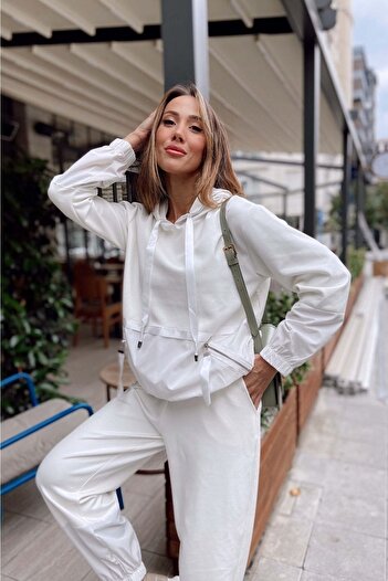BEBE PLUS Women's Parachute Garnish Tracksuit Set