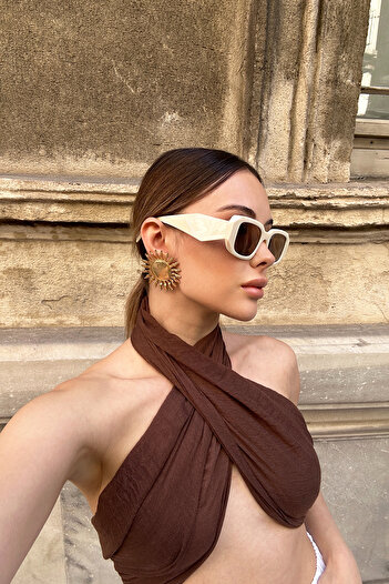 VAGGON Women's Ecru Thick Handle Square Sunglasses V00016-B