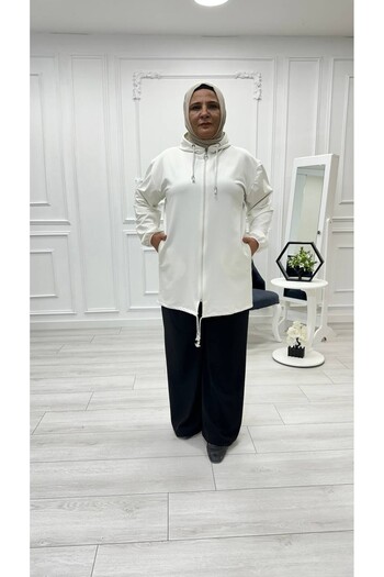 Sevda Kılınç Plus Size Two Thread Top Wear Out