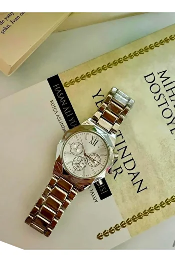 pullmarkt Geometric Detailed - Women's Wristwatch
