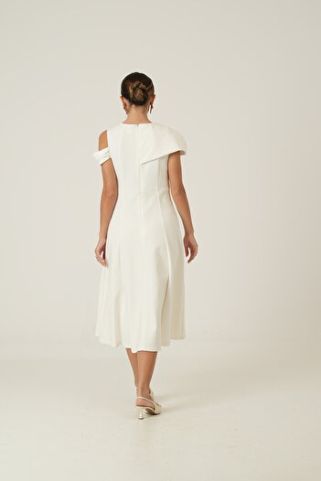 UO Dresses New-classic-dress-white