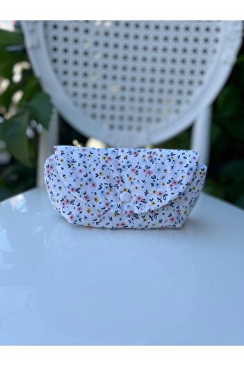 elma Glasses case