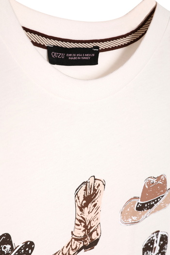 Quzu Ecru Cowboy Printed T-Shirt