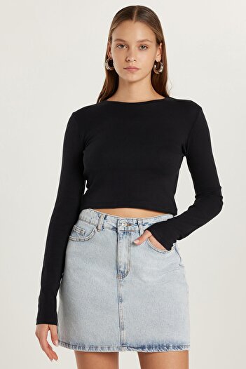 Tudors Women's Slim Fit Slim Fit Long Sleeve Crew Neck Black Blouse