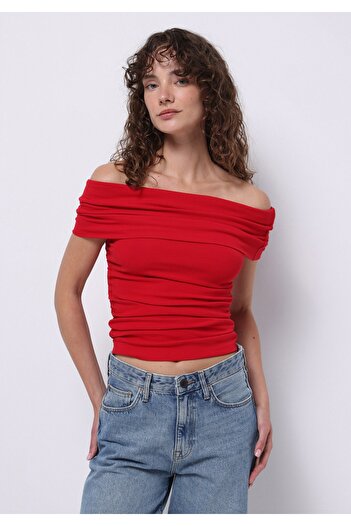 Colin's Slim Fit Boat Neck Plain Women's Red Sleeveless T-Shirt