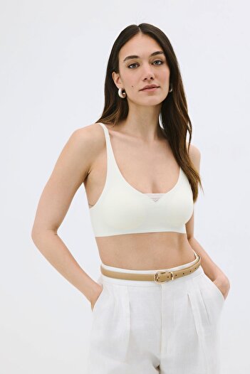 C&City No Underwire Seamless Laser Removable Padded Bra C26110 Ecru