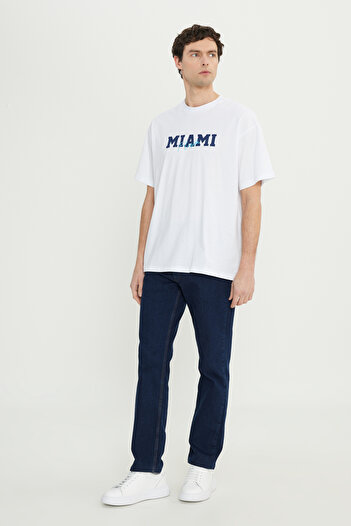 AC&Co / Altınyıldız Classics Men's White-Navy Blue Oversize 100% Cotton Wide Cut Printed Crew Neck T-Shirt