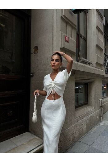 QİMYA BUTİK SOBE Women's V-Neck Short Sleeve Dress with Gathered Window and Front