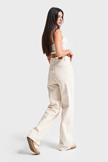 its basic Γυναικείο Raw Color Lora Loose Fit τζιν στη μέση