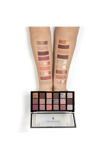 Character 18 Color Eyeshadow Palette