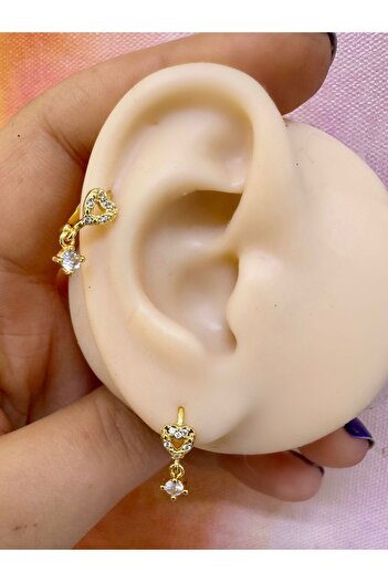 Arescollection zirkon taşlı kalpli 1 adet helix lobe uyumlu piercing küpe (8 mm halka çapı )