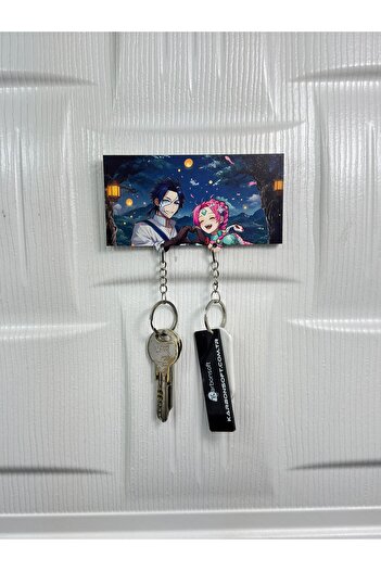 karbonsoft Idessa and Milti's Love-Filled Wooden Keychain - Cute Memories