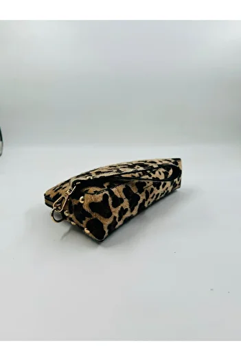on star Leopard Patterned Feather Chain Crossbody Gift Bag