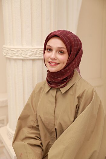 Silk Home Шарф Olinda 48004 -6485 90 x 90 Вишня - Візон 70