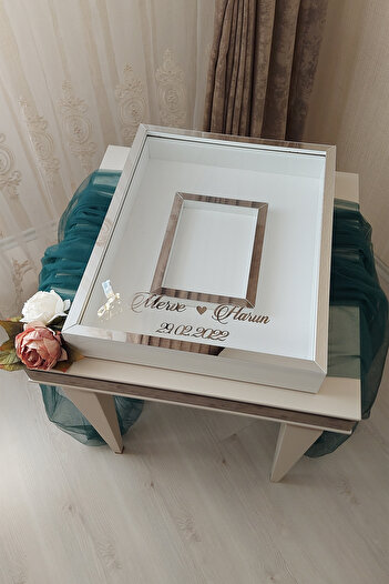 Verda Çerçeve 40x50 Cm Beyaz-gümüş Fotoğraf Bölümlü Anı Çerçevesi! Ledli Ve Isimli Gül Tablosu! Gül Kutusu!