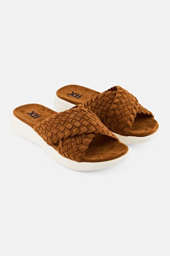 XTI Women Slip On Slippers, Brown