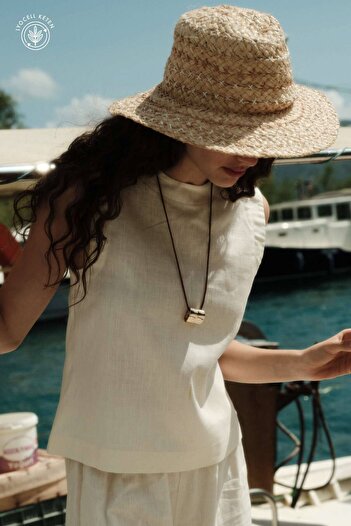Hooopstore Lyocell Linen Sleeveless Ecru Blouse