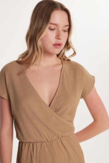 Tudors Women's Regular Fit Short Sleeve V-Neck Brown Jumpsuit