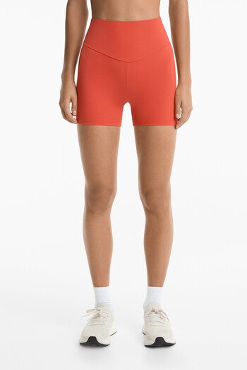 Oysho Comfortlux high-rise 10cm hot pants