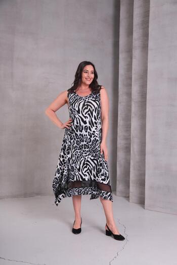 Ebsumu Women's Plus Size Sleeveless Mesh Detail Leopard Print Black-White Dress