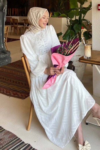 benguen Stone Detailed Hijab Dress White 1412