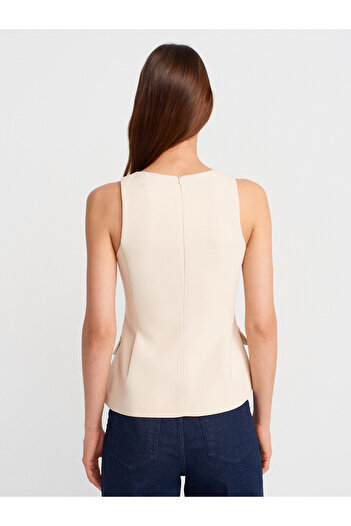 Dilvin 60584 Collared Sleeveless Top-Ecru