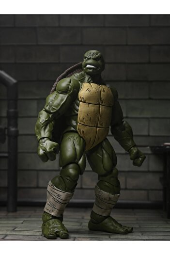 Neca Teenage Mutant Ninja Turtles: The Last Ronin - The Last Ronin (Battle Damaged) Aksiyon Figürü
