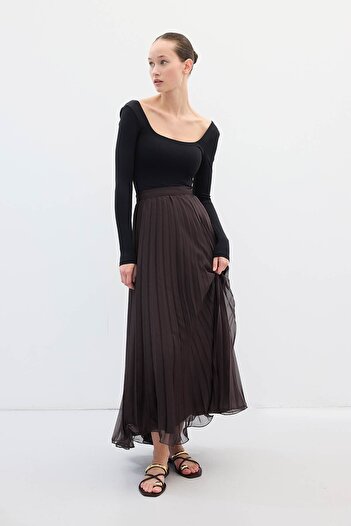 Hooopstore Allure Chiffon Pleated Brown Skirt