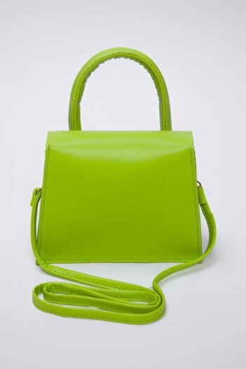 TRENDYOL SHOES Hellgrüne, strukturierte Damen-Mini-/Kleine City-Tasche mit Kreuzriemen TWOAW25OC00000