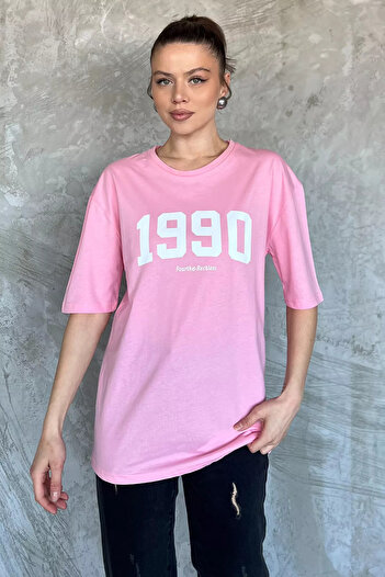GÜLSELİ Pink Women's Front Printed Oversize Crew Neck T-Shirt