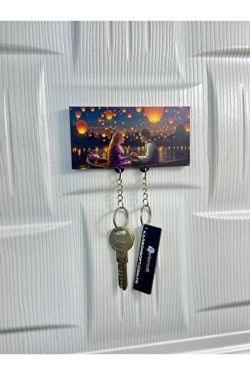karbonsoft Rebekah and Ferd Rood's Romantic Keychain - Wooden Handmade, Heart and Valentine's Special