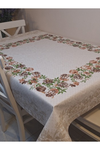 Başak Ev Tekstili DORA PANO Elyaf Tabanlı Pvc Muşamba - Desenli Silinebilir 115 X 140 Hazır Masa Örtüsü