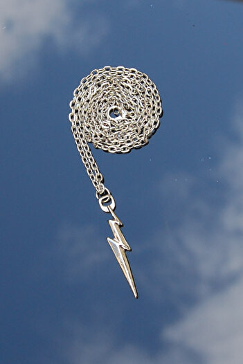 Rua Jewelry Lightning Figure Lightning Necklace - Silver Color Classic with Chain