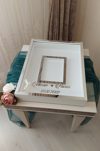 Verda Çerçeve 40x50 Cm Beyaz-gümüş Fotoğraf Bölümlü Anı Çerçevesi! Ledli Ve Isimli Gül Tablosu! Gül Kutusu!