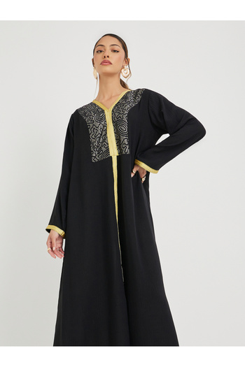 Styli Foil Print Yoke V Neck Jalabiya with Lace Detail