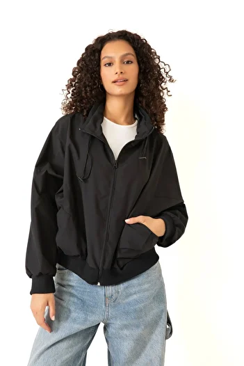 Montup Μαύρο Αδιάβροχο και Αντιανεμικό Oversize Crop Γυναικείο Αδιάβροχο Αντιανεμικό - Stand Collar Seasonal