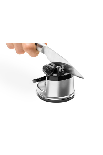 zola Knife sharpener, with suction cup, 5.5 x 6 cm, black