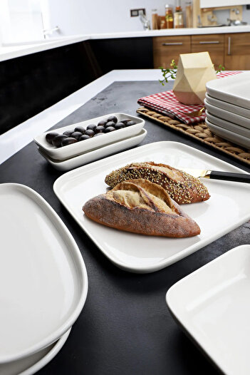Home Artemis Ceramic 6-Person Oval Edged Square Breakfast Set 14 Pieces White