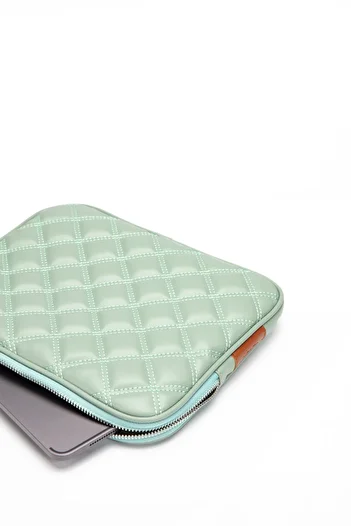 VİOLE BAG Чанта за лаптоп Macbook Air Pro 13 и 13,3 инча с подплатена презрамка