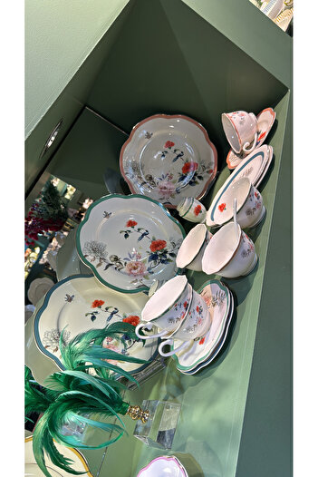 hediye Esterhomedecor 6-Person 42-Piece Porcelain Breakfast Set