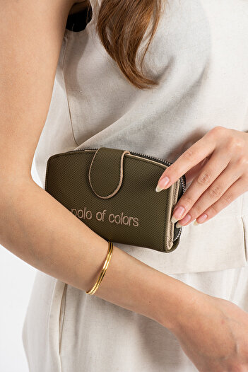ImPolo Berry Lkkhakigreen Sand Women's Hand Wallet 11.5X15.5 Size