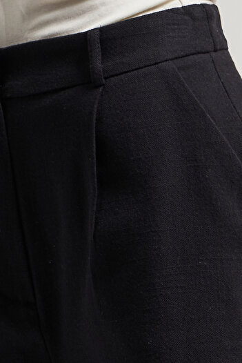 its basic Γυναικείο μαύρο s5-1 Casual Cut Midi μπροστινό πλισέ Mom Fit λινό υφασμάτινο σορτς