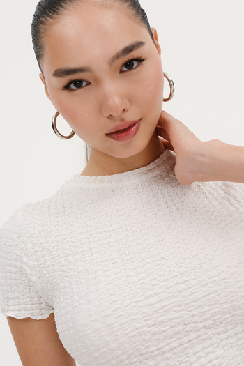 Addax Short Sleeve Textured Blouse B15615