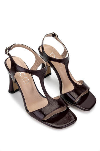 Tamer Tanca Women's Genuine Leather Cherry Patent Leather Heeled Shoes